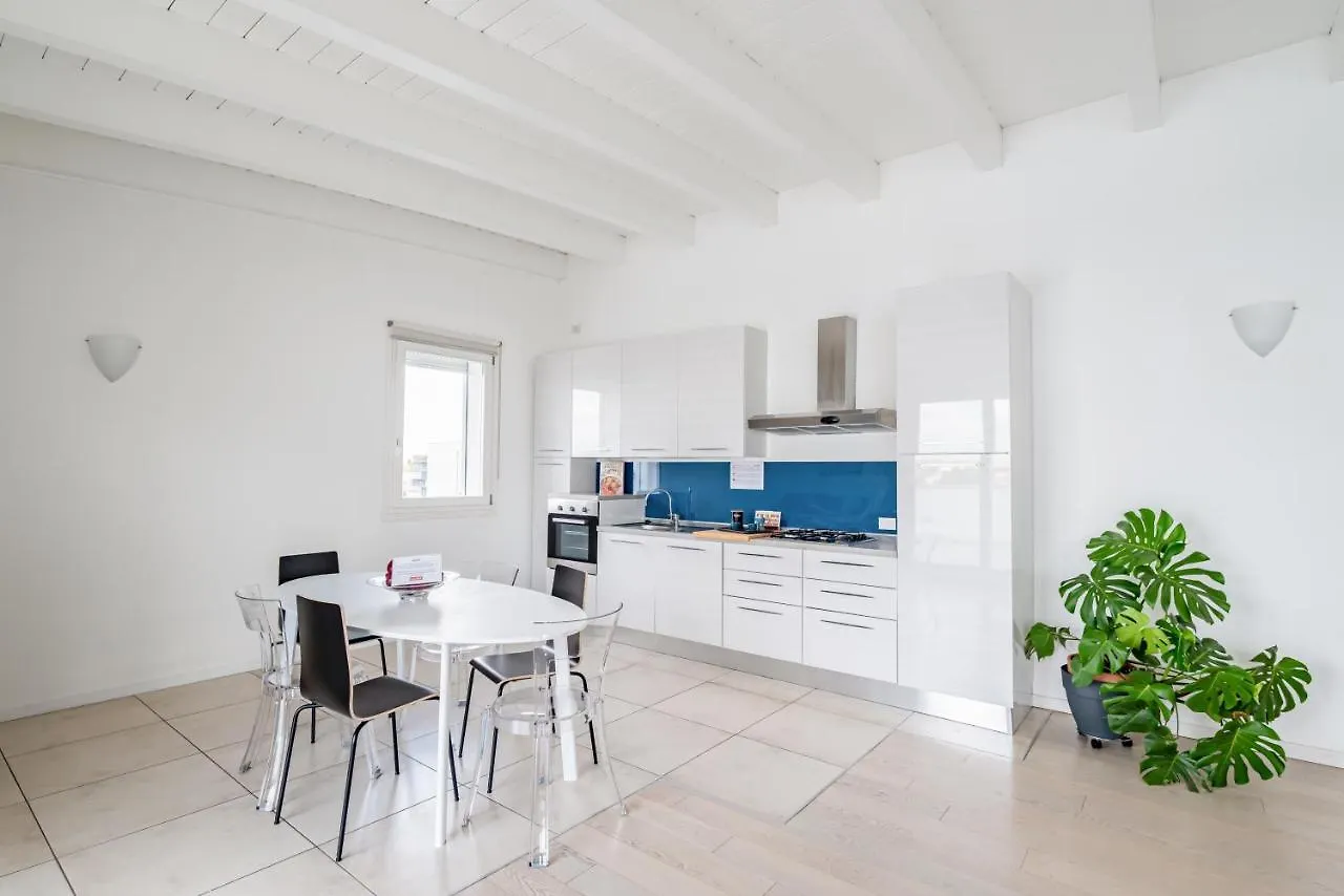 Padova Albignasego Apartment Con Terrazzo X7! Italy